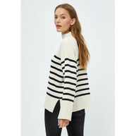 Pullower Desires DSEva GRS High Neck