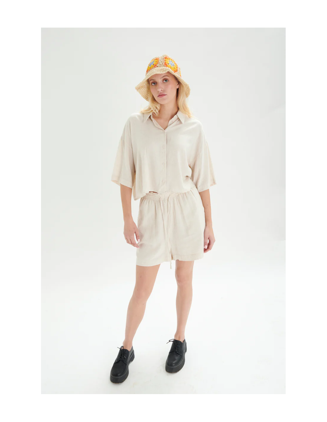 Short Beige 24 Colours