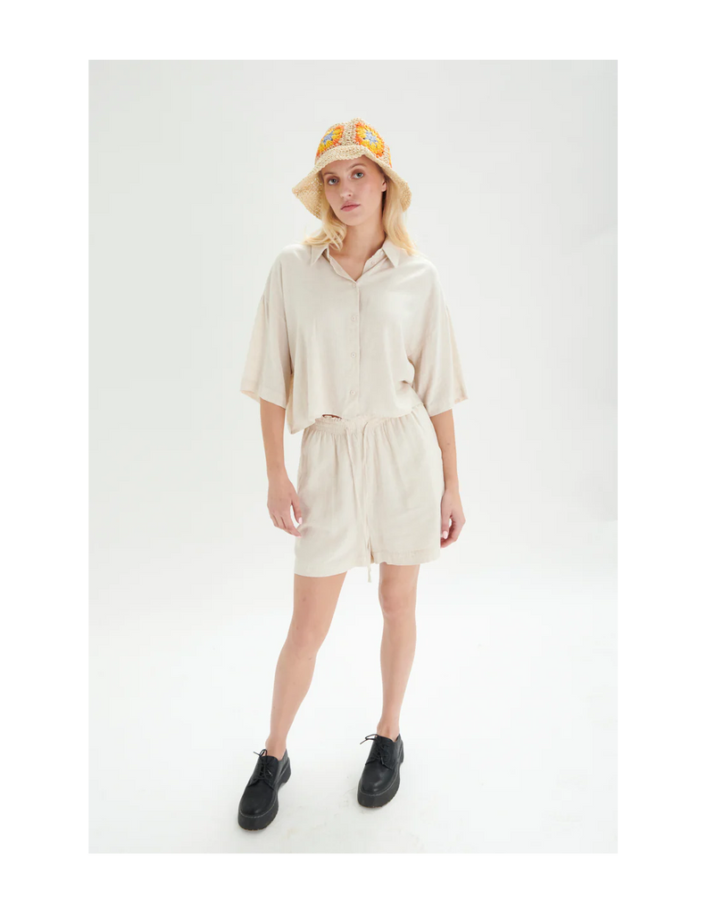 Short Beige 24 Colours