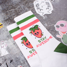 Carica l&#39;immagine nel visualizzatore di Gallery, Calzini American Socks Stay Awesome