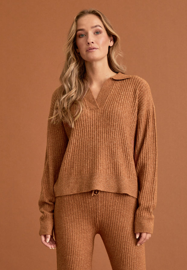 Pullower Desires DSEmma Crop Polo Knit