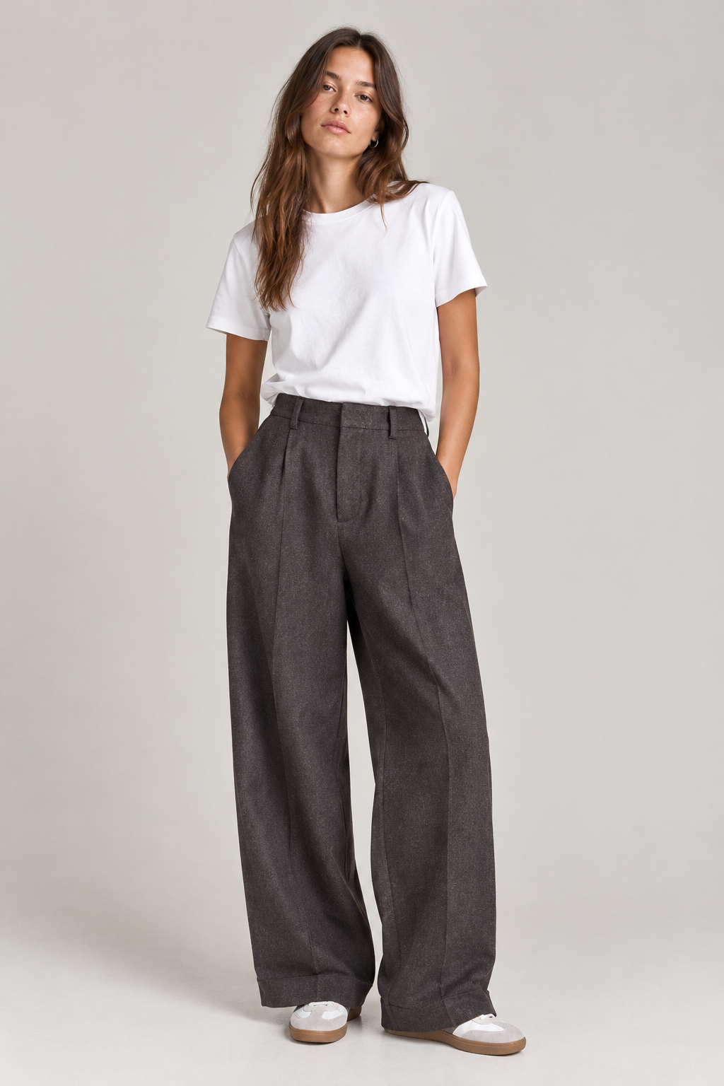 Pantaloni Larghi 24 Colours