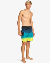 Carica l&#39;immagine nel visualizzatore di Gallery, Boardshort Billabong 73 Fade Pro 19&#39;&#39;