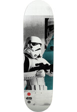 Carica l&#39;immagine nel visualizzatore di Gallery, Tavola Skate Element x Star Wars Storm Trooper